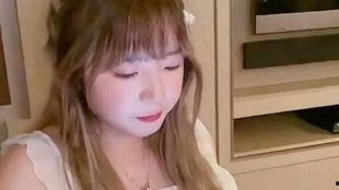 网红小娇妻吃瓜视频大全,揭秘娱乐圈幕后故事